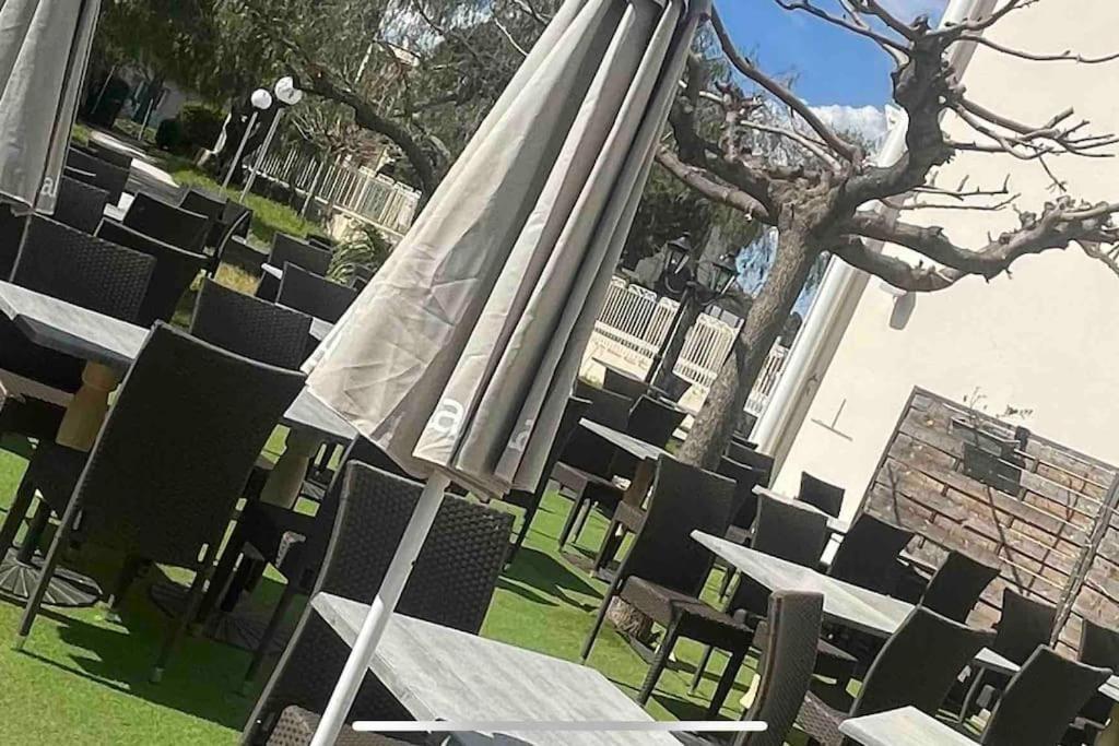 Studio Cosy Residence Odalys 3 Etoiles La Londe-les-Maures Luaran gambar